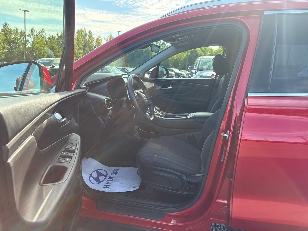2022 Hyundai Santa Fe Essential in Bathurst, New Brunswick - 8 - w1024h768px