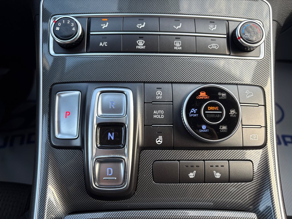 2022 Hyundai Santa Fe Essential in Bathurst, New Brunswick - 22 - w1024h768px