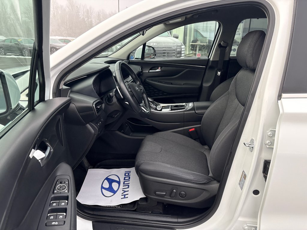 2023 Hyundai Santa Fe Preferred in Bathurst, New Brunswick - 8 - w1024h768px