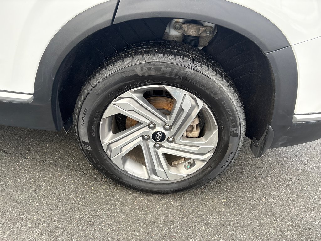 2023 Hyundai Santa Fe Preferred in Bathurst, New Brunswick - 12 - w1024h768px