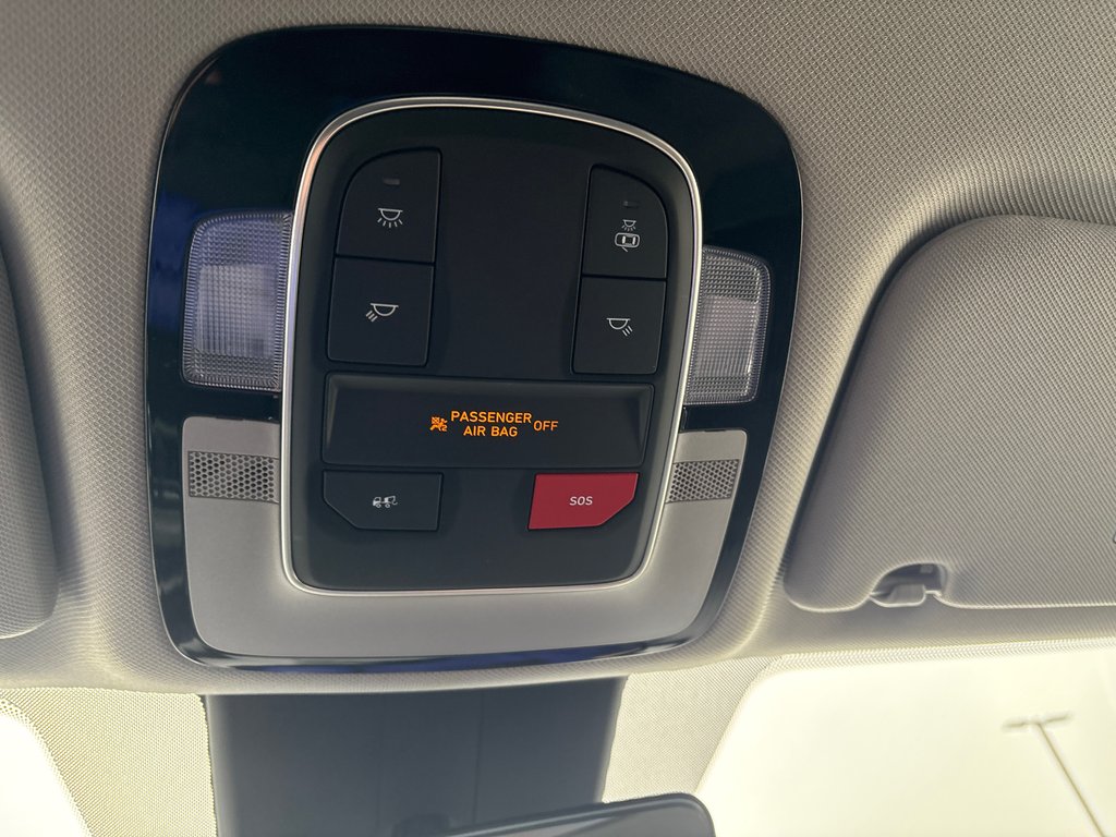 2023 Hyundai Santa Fe Preferred in Bathurst, New Brunswick - 28 - w1024h768px