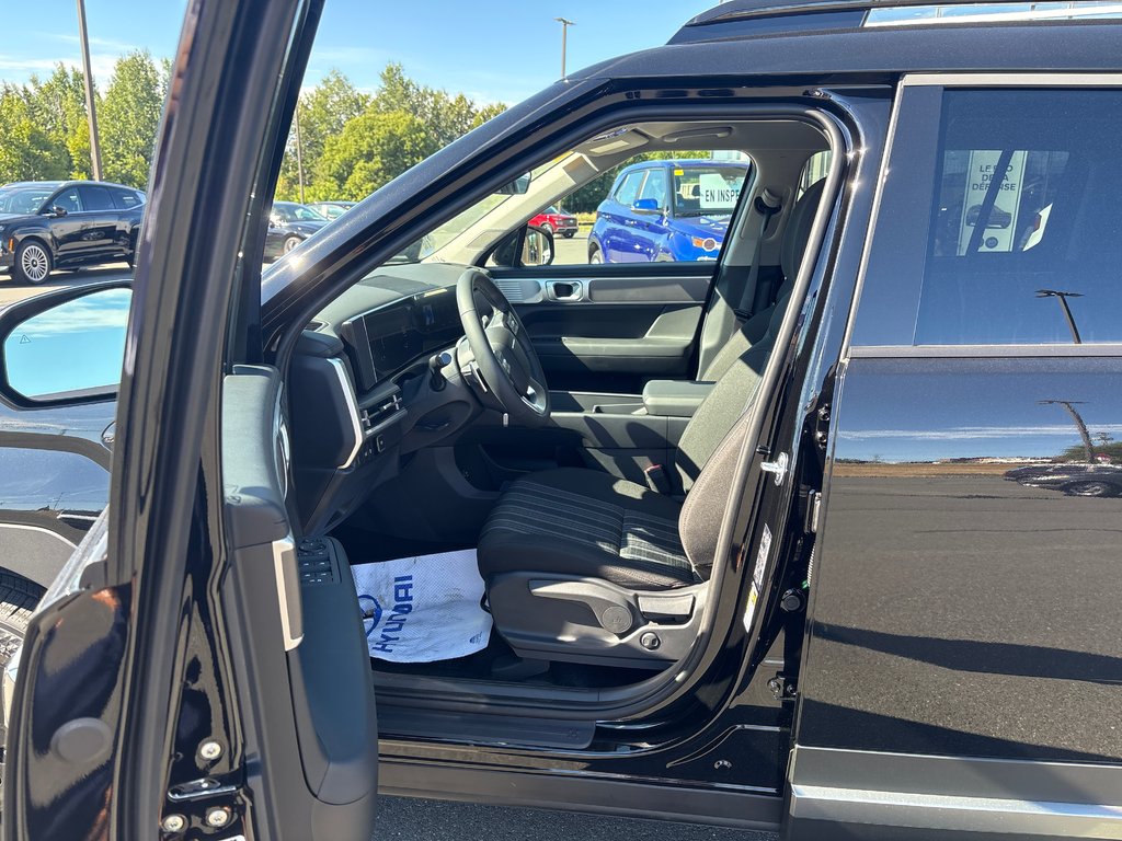 Hyundai Santa Fe 1.6T Preferred Hybrid AWD 7-Pass 2026 à Bathurst, Nouveau-Brunswick - 9 - w1024h768px