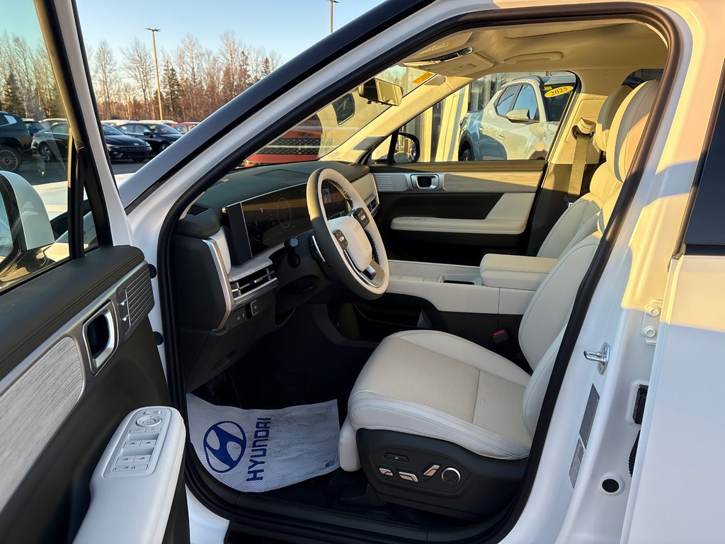 2026 Hyundai Santa Fe 1.6T Ultimate Calligraphy Hybrid AWD 6- Pass Beige in Bathurst, New Brunswick - 7 - w1024h768px