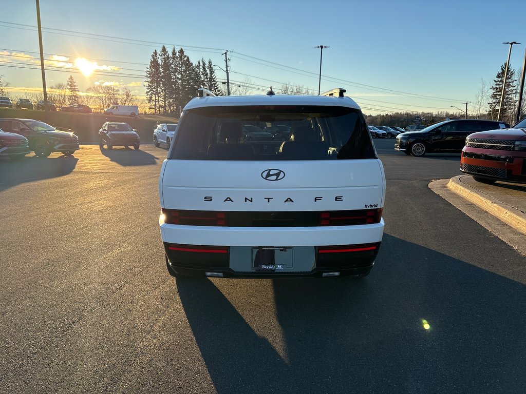 2026 Hyundai Santa Fe 1.6T Ultimate Calligraphy Hybrid AWD 6- Pass Beige in Bathurst, New Brunswick - 5 - w1024h768px