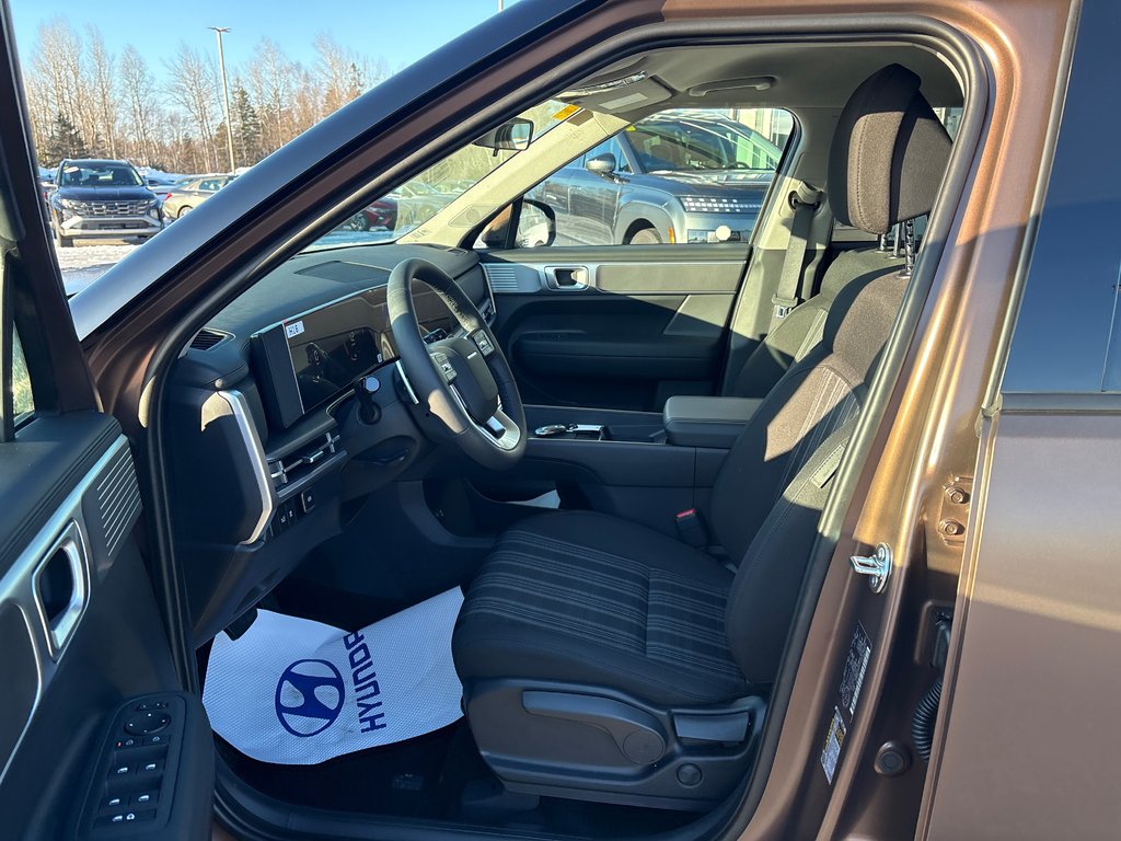 Hyundai Santa Fe 1.6T Preferred Hybrid AWD 7-Pass 2026 à Bathurst, Nouveau-Brunswick - 8 - w1024h768px