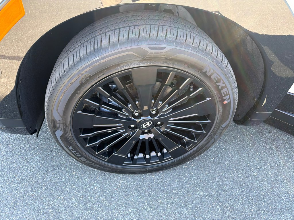 2026 Hyundai Santa Fe 1.6T Ultimate Calligraphy Hybrid AWD 6- Pass in Bathurst, New Brunswick - 12 - w1024h768px