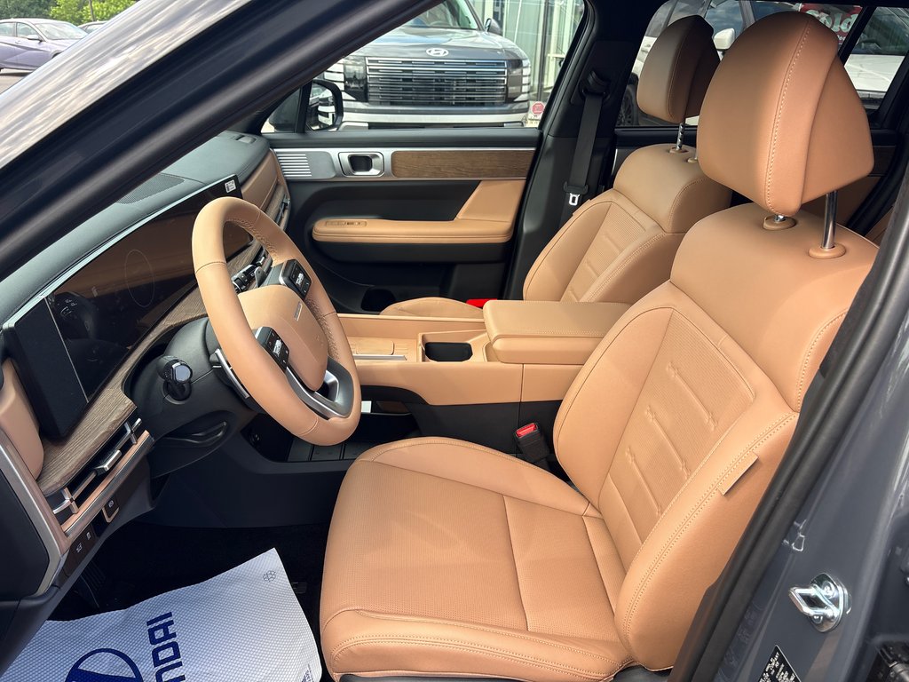 2026 Hyundai Santa Fe 1.6T Luxury Hybrid AWD 7-Pass in Bathurst, New Brunswick - 10 - w1024h768px