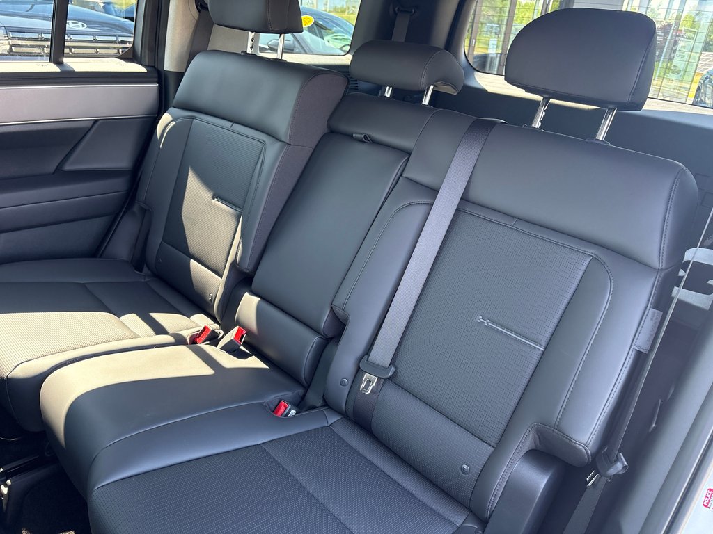 Hyundai Santa Fe 1.6T Preferred Hybrid w/Trend Pkg AWD 7-Pass 2026 à Bathurst, Nouveau-Brunswick - 9 - w1024h768px