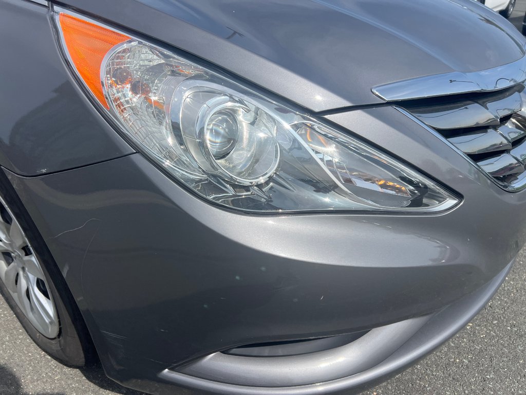 Hyundai Sonata GL 2012 à Bathurst, Nouveau-Brunswick - 4 - w1024h768px