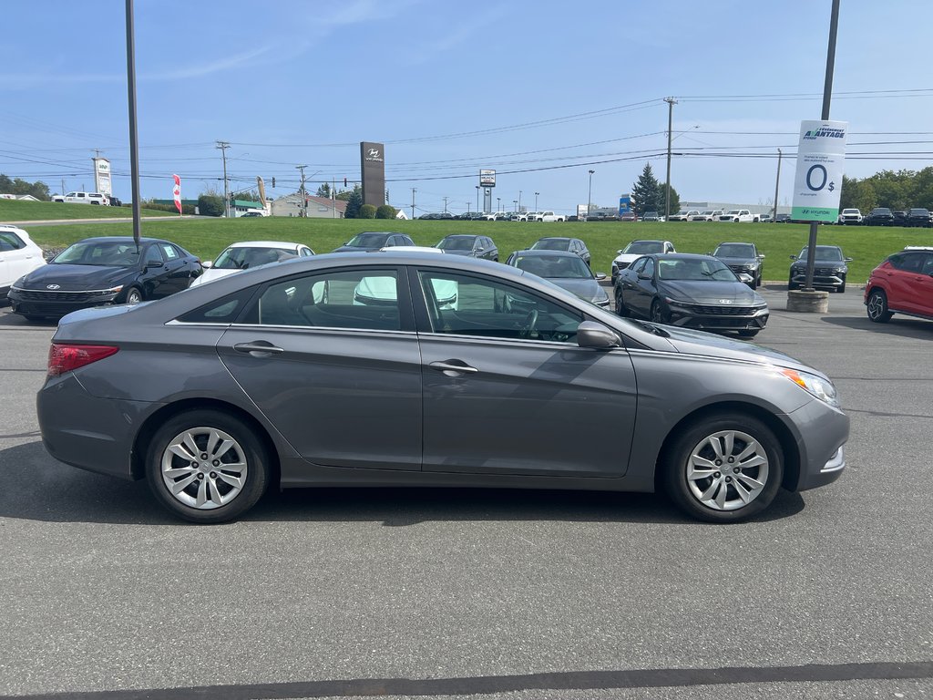 Hyundai Sonata GL 2012 à Bathurst, Nouveau-Brunswick - 19 - w1024h768px