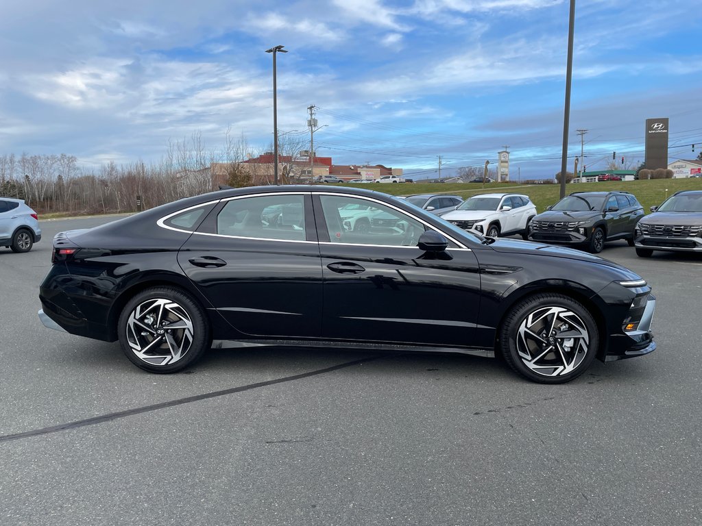 Sonata 2.5L Preferred-Trend FWD 2025 à Bathurst, Nouveau-Brunswick - 4 - w1024h768px