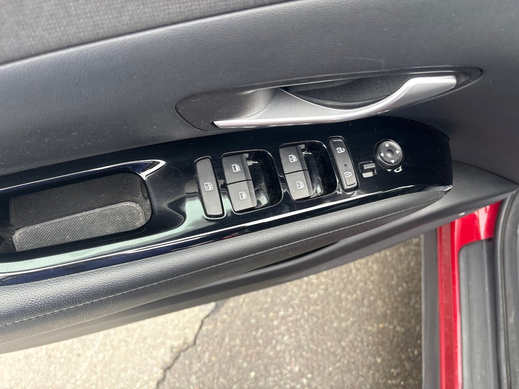 Hyundai Tucson Hybrid Luxury 2023 à Bathurst, Nouveau-Brunswick - 11 - w1024h768px