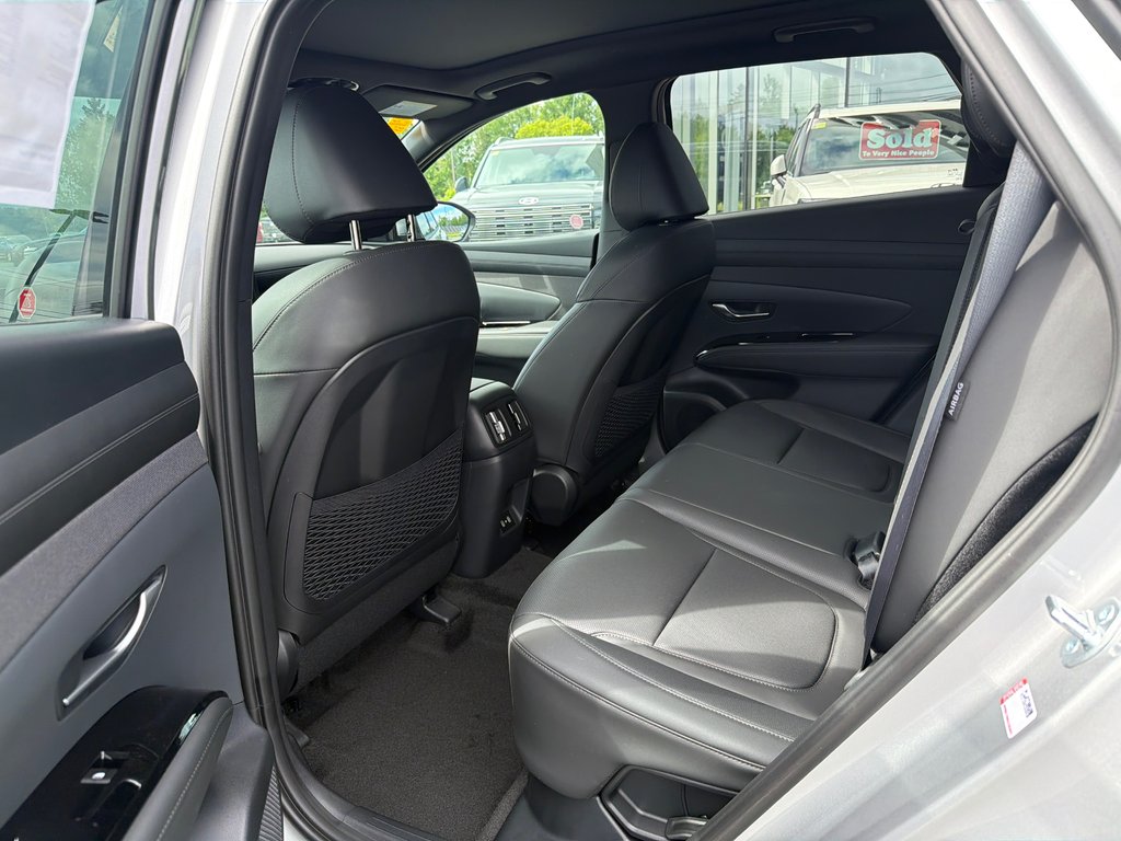 2026 Hyundai Tucson Hybrid Night Edition AWD in Bathurst, New Brunswick - 14 - w1024h768px