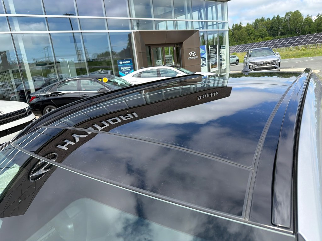 2026 Hyundai Tucson Hybrid Night Edition AWD in Bathurst, New Brunswick - 12 - w1024h768px