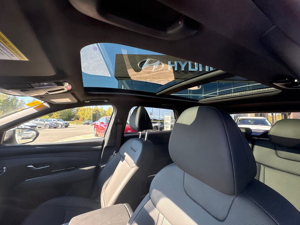 2026 Hyundai Tucson Hybrid Night Edition AWD in Bathurst, New Brunswick - 13 - w1024h768px