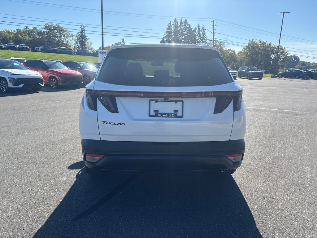 2026 Hyundai Tucson Hybrid Night Edition AWD in Bathurst, New Brunswick - 6 - w1024h768px