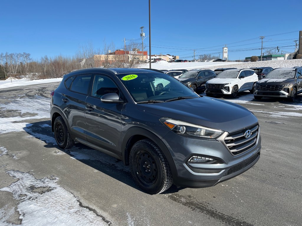 2016 Hyundai Tucson Premium in Bathurst, New Brunswick - 4 - w1024h768px