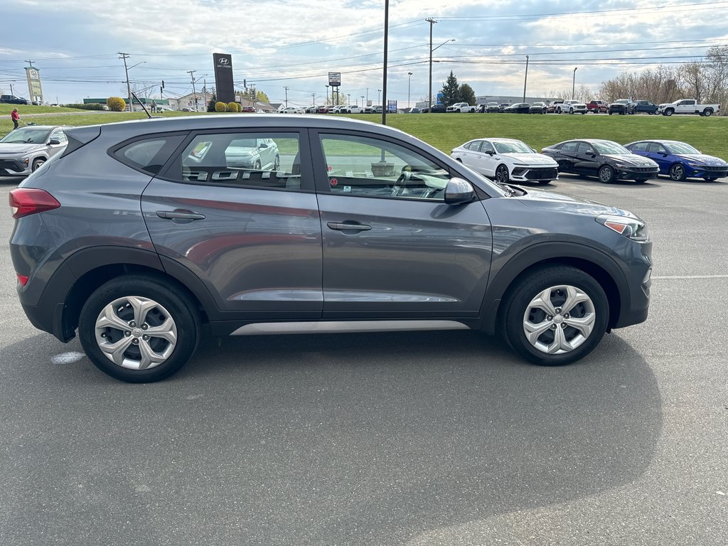 2017  Tucson Ess in Bathurst, New Brunswick - 4 - w1024h768px