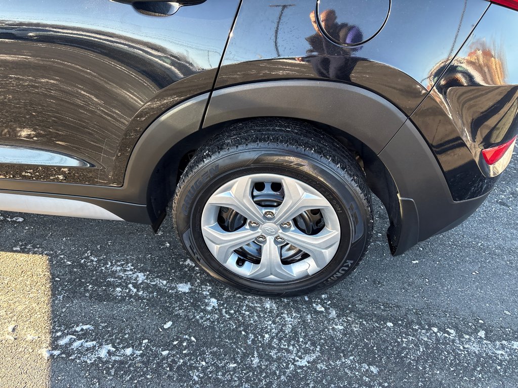 2017 Hyundai Tucson in Bathurst, New Brunswick - 14 - w1024h768px