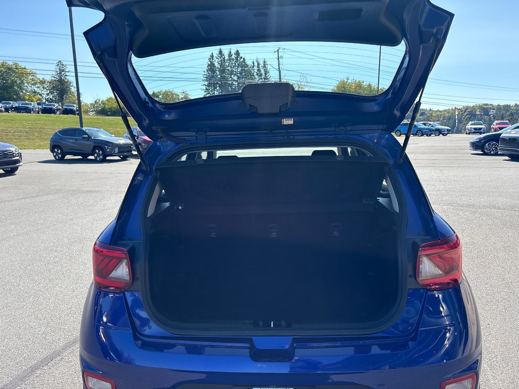 2021 Hyundai Venue Preferred in Bathurst, New Brunswick - 23 - w1024h768px