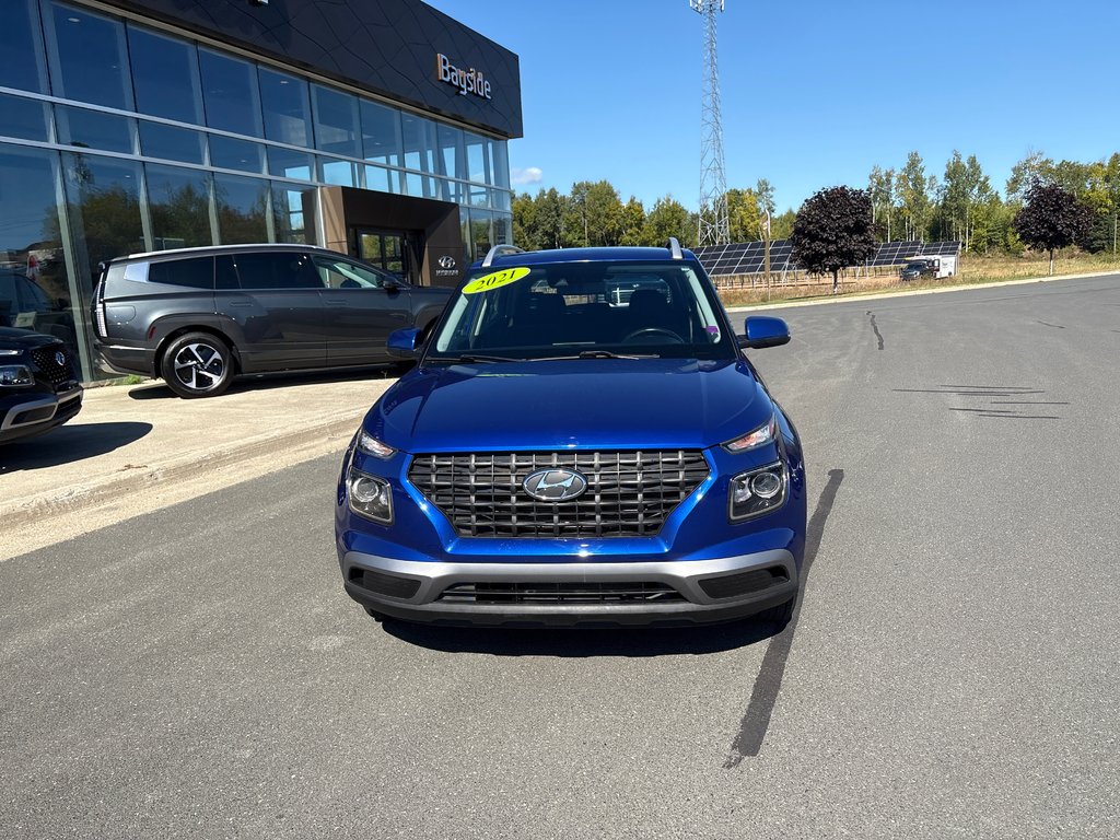 2021 Hyundai Venue Preferred in Bathurst, New Brunswick - 2 - w1024h768px