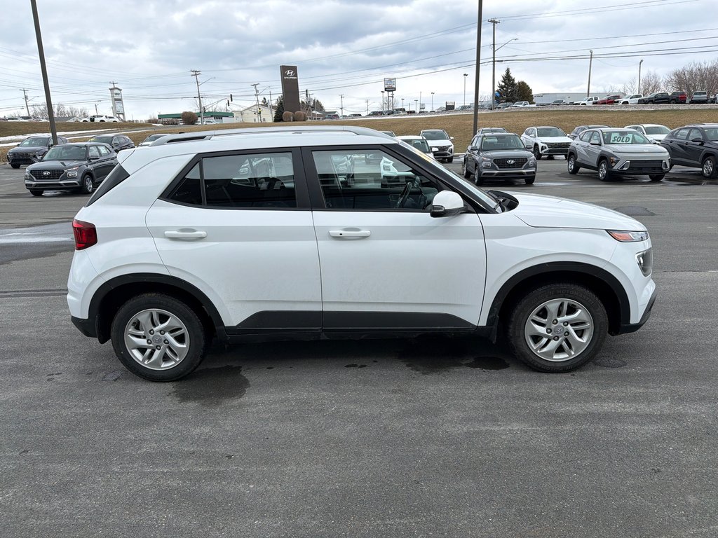 Hyundai Venue Preferred 2021 à Bathurst, Nouveau-Brunswick - 4 - w1024h768px