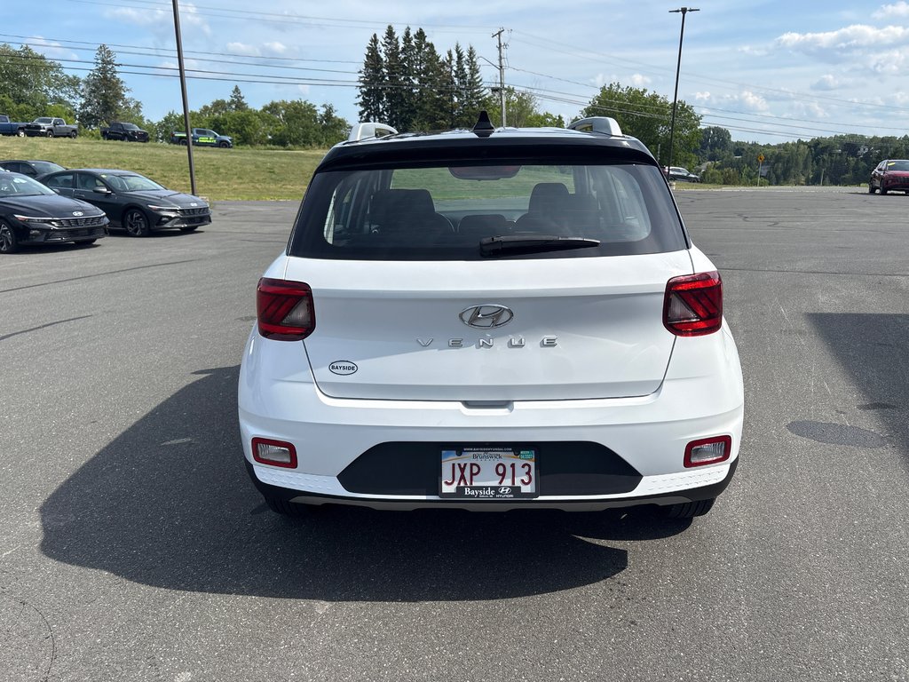 2021 Hyundai Venue Preferred in Bathurst, New Brunswick - 8 - w1024h768px