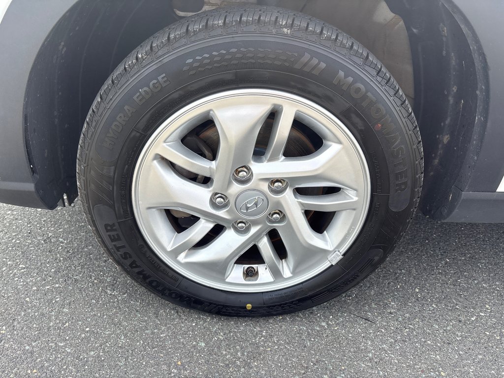 2021 Hyundai Venue Preferred in Bathurst, New Brunswick - 10 - w1024h768px