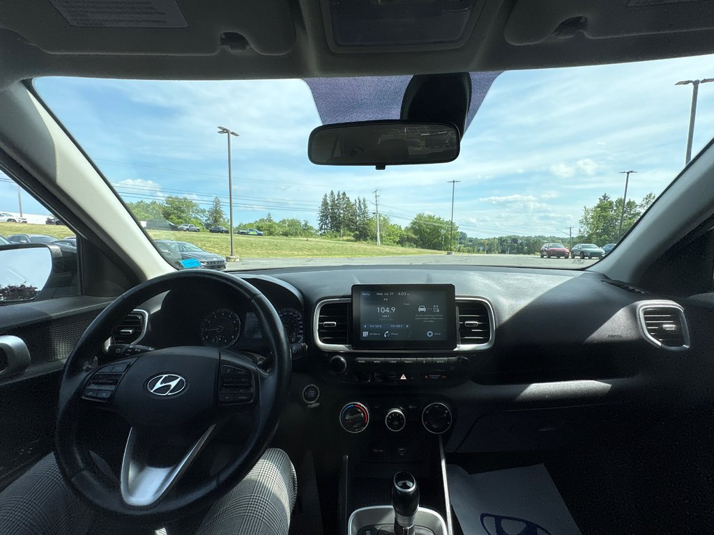 2021 Hyundai Venue Preferred in Bathurst, New Brunswick - 23 - w1024h768px