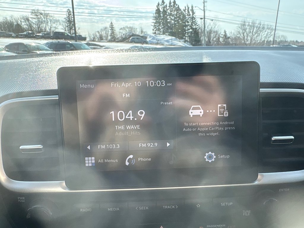 2022 Hyundai Venue Essential in Bathurst, New Brunswick - 17 - w1024h768px