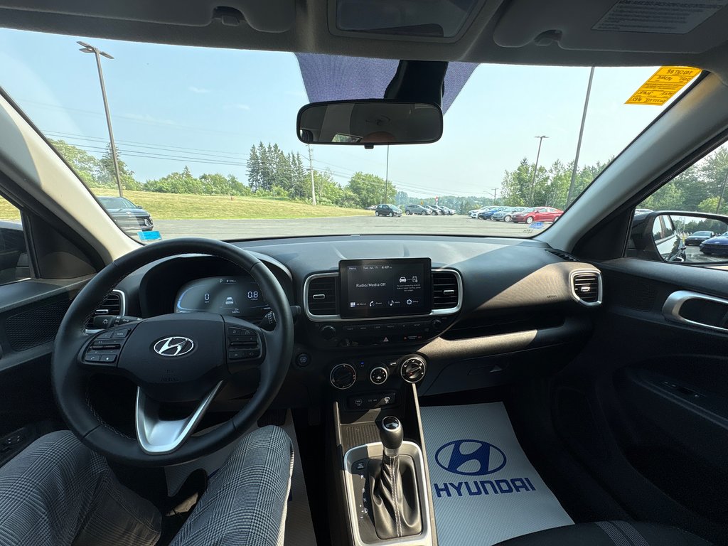 Hyundai Venue Preferred IVT 2025 à Bathurst, Nouveau-Brunswick - 11 - w1024h768px