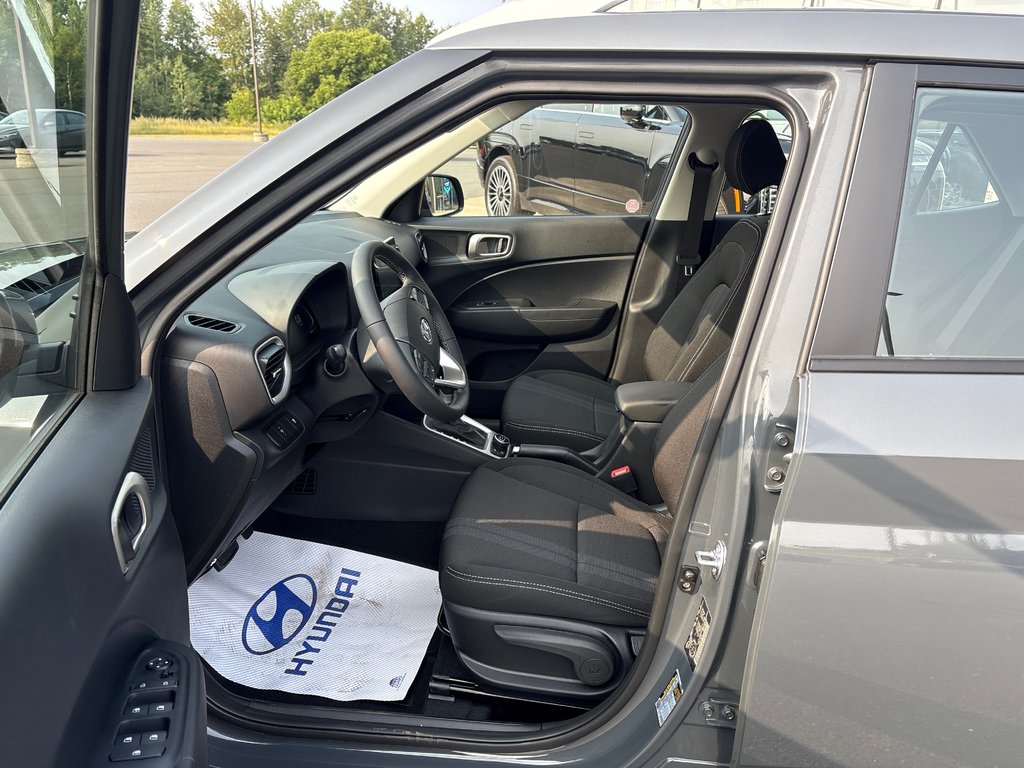 2025 Hyundai Venue Preferred IVT in Bathurst, New Brunswick - 10 - w1024h768px