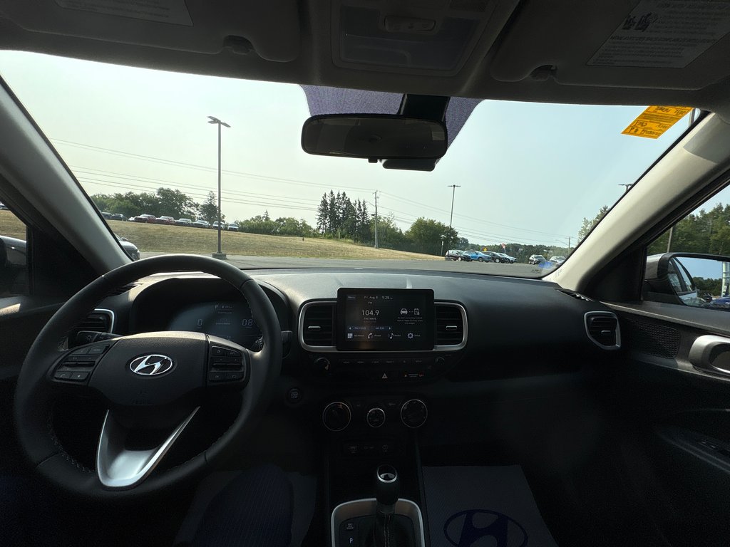 2025 Hyundai Venue Preferred IVT in Bathurst, New Brunswick - 6 - w1024h768px