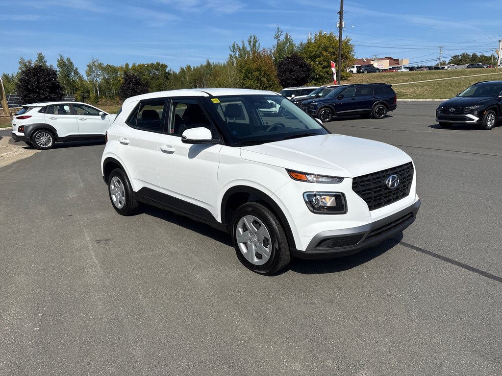 2025 Hyundai Venue Essential IVT in Bathurst, New Brunswick - 3 - w1024h768px