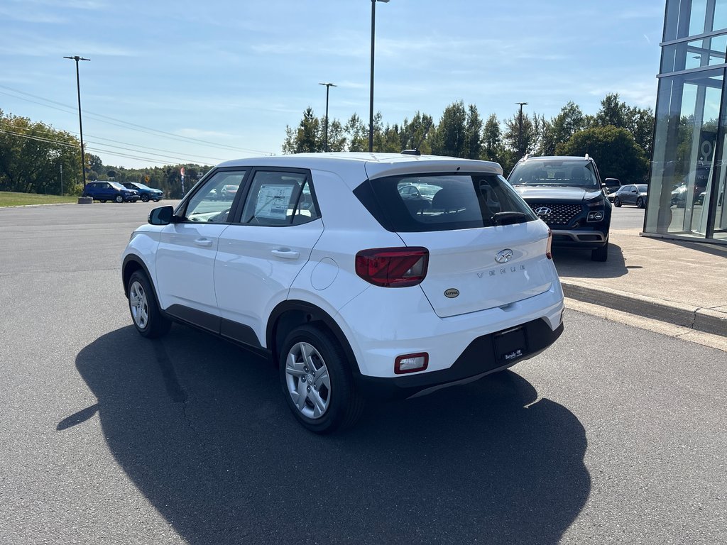 2025 Hyundai Venue Essential IVT in Bathurst, New Brunswick - 7 - w1024h768px