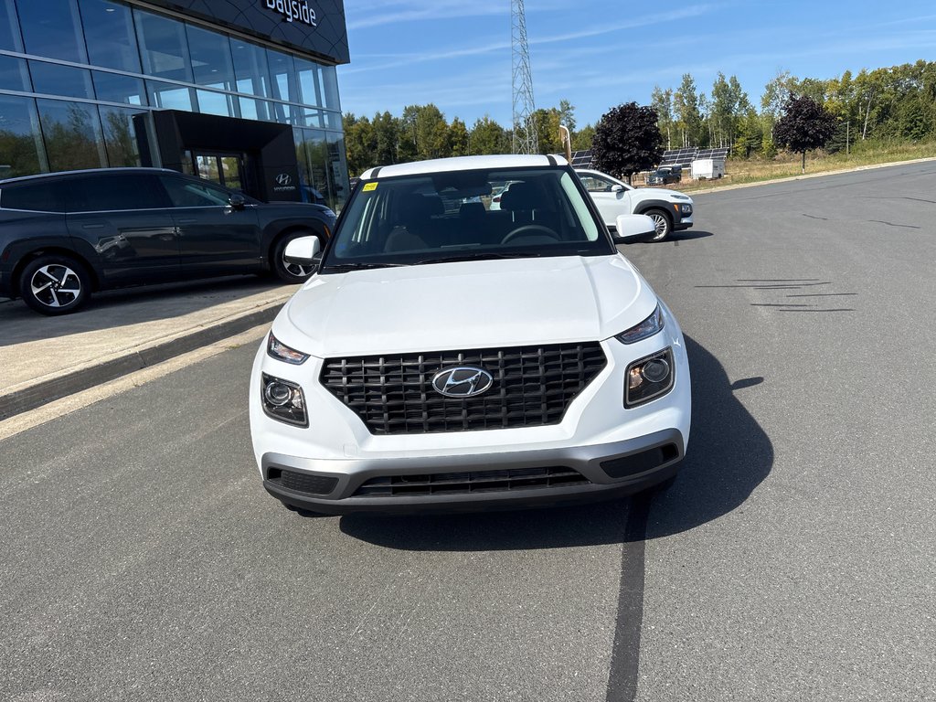 2025 Hyundai Venue Essential IVT in Bathurst, New Brunswick - 2 - w1024h768px