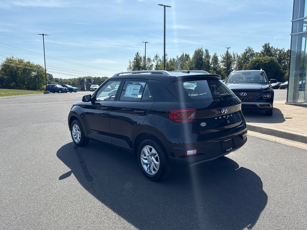 2025 Hyundai Venue Preferred IVT in Bathurst, New Brunswick - 7 - w1024h768px
