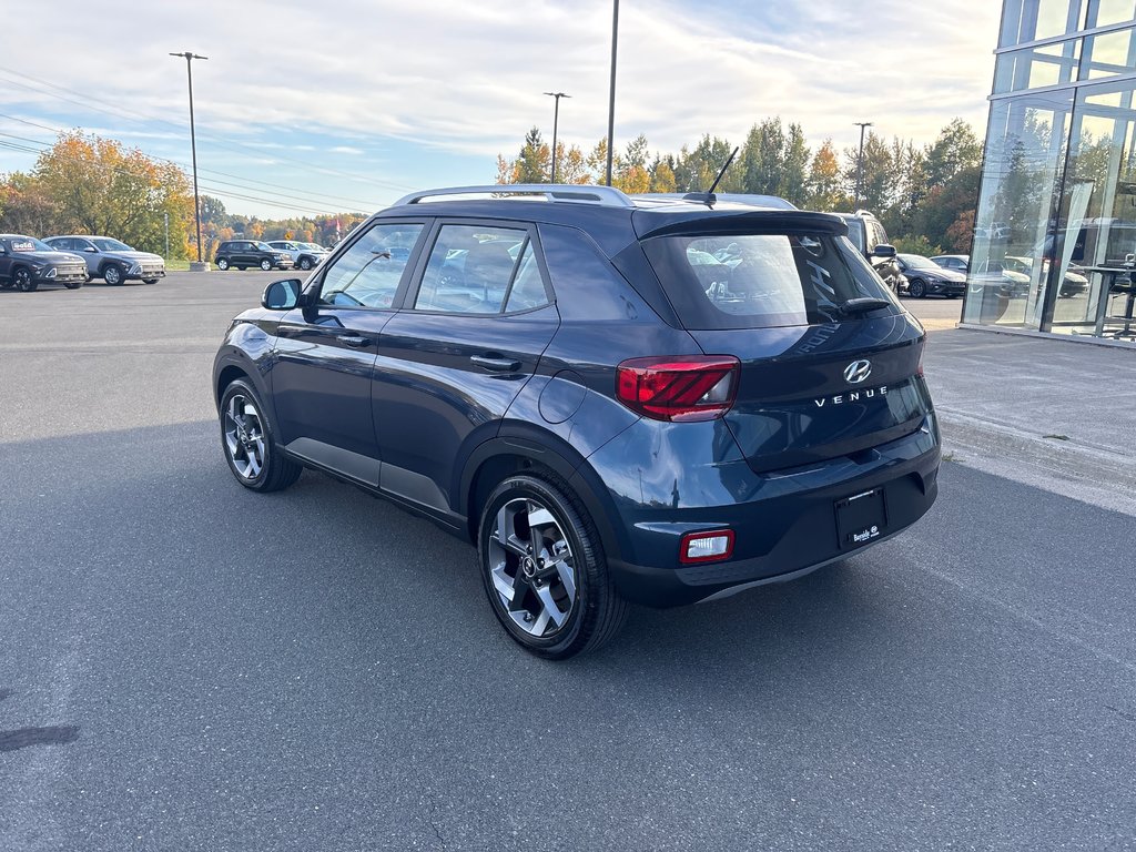 2026 Hyundai Venue Ultimate IVT w/Denim Interior in Bathurst, New Brunswick - 7 - w1024h768px