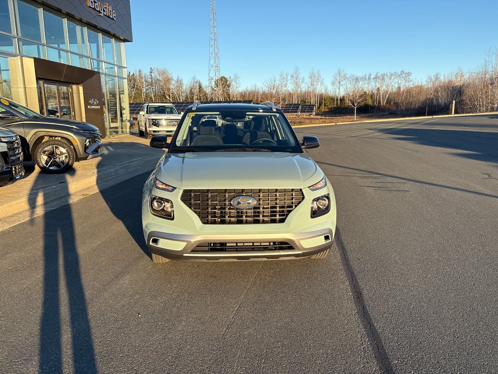 2026 Hyundai Venue Preferred IVT w/Two-Tone in Bathurst, New Brunswick - 9 - w1024h768px
