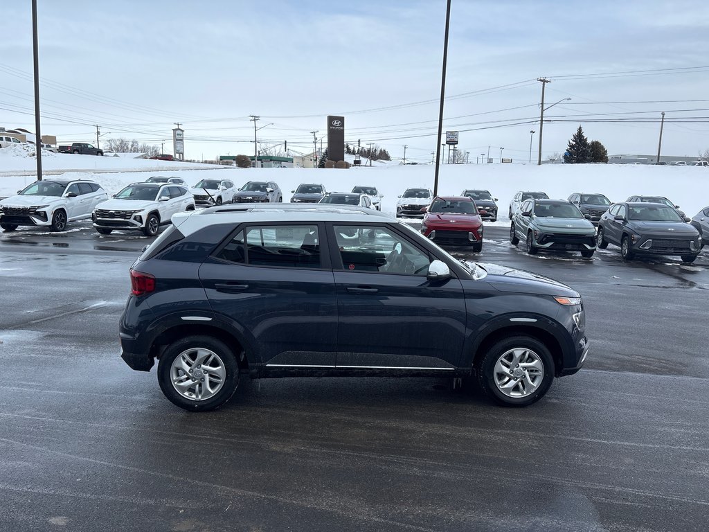 2026 Hyundai Venue Preferred IVT w/Two-Tone in Bathurst, New Brunswick - 8 - w1024h768px