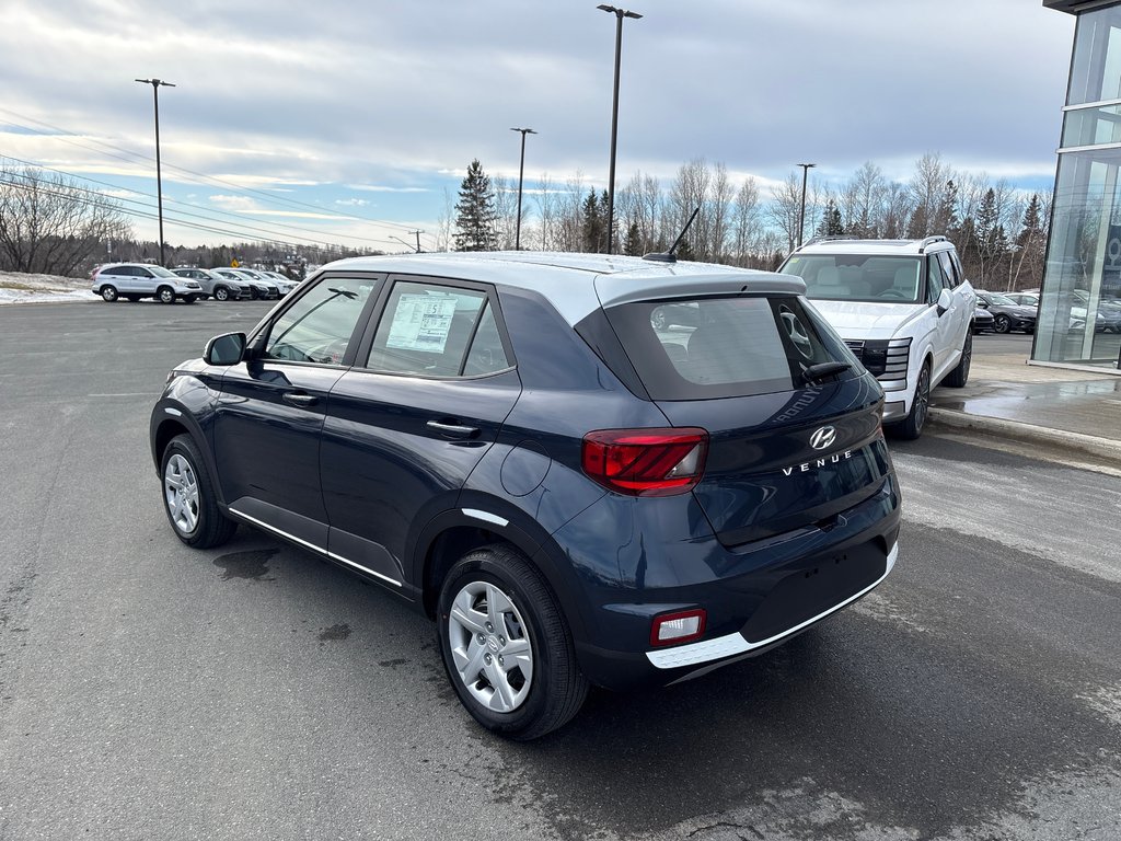 2026 Hyundai Venue Essential IVT w/Two-Tone in Bathurst, New Brunswick - 8 - w1024h768px