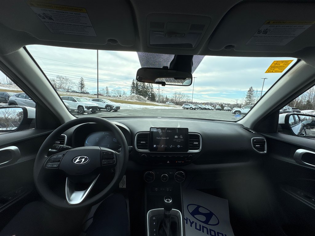 2026 Hyundai Venue Essential IVT w/Two-Tone in Bathurst, New Brunswick - 11 - w1024h768px