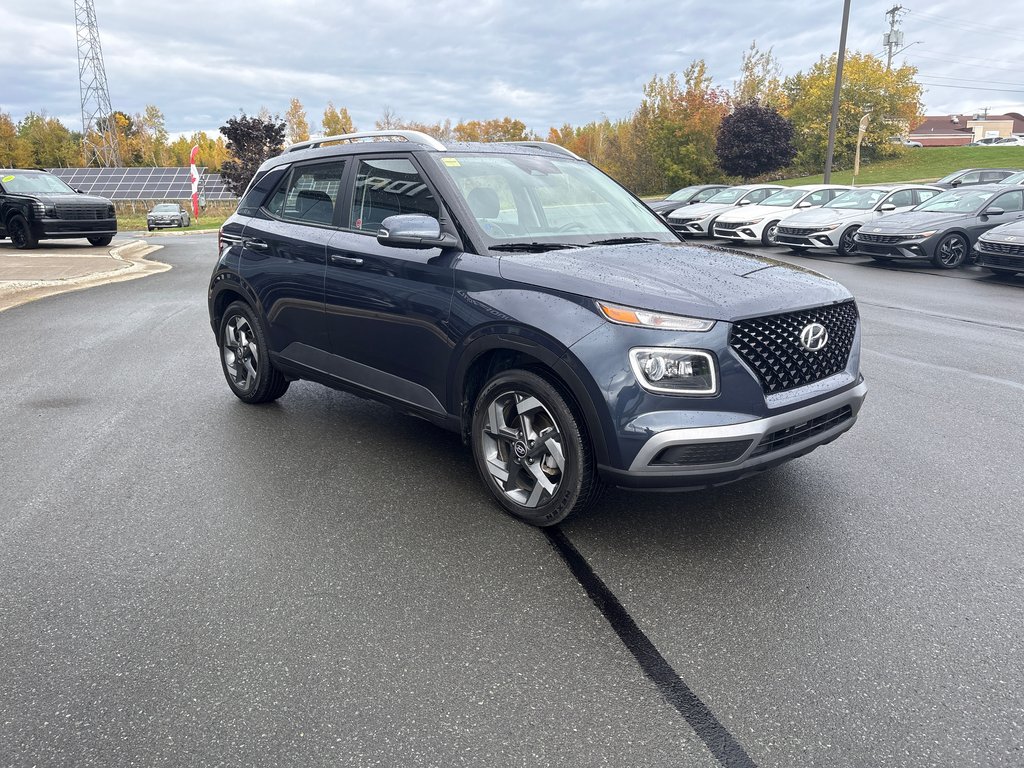 Hyundai Venue Ultimate IVT w/Denim Interior 2026 à Bathurst, Nouveau-Brunswick - 8 - w1024h768px