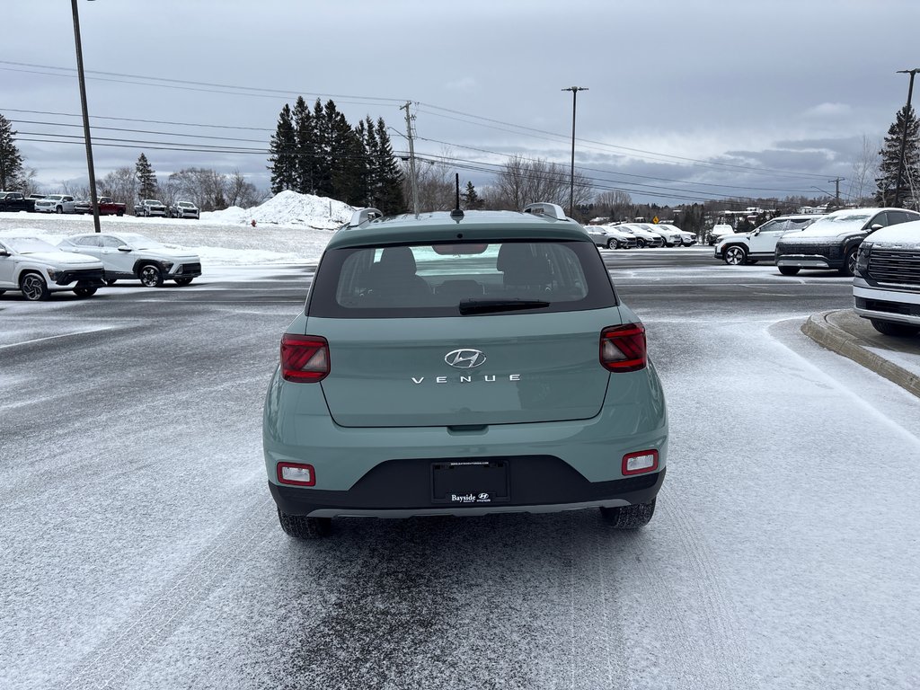 Hyundai Venue Preferred IVT 2026 à Bathurst, Nouveau-Brunswick - 5 - w1024h768px