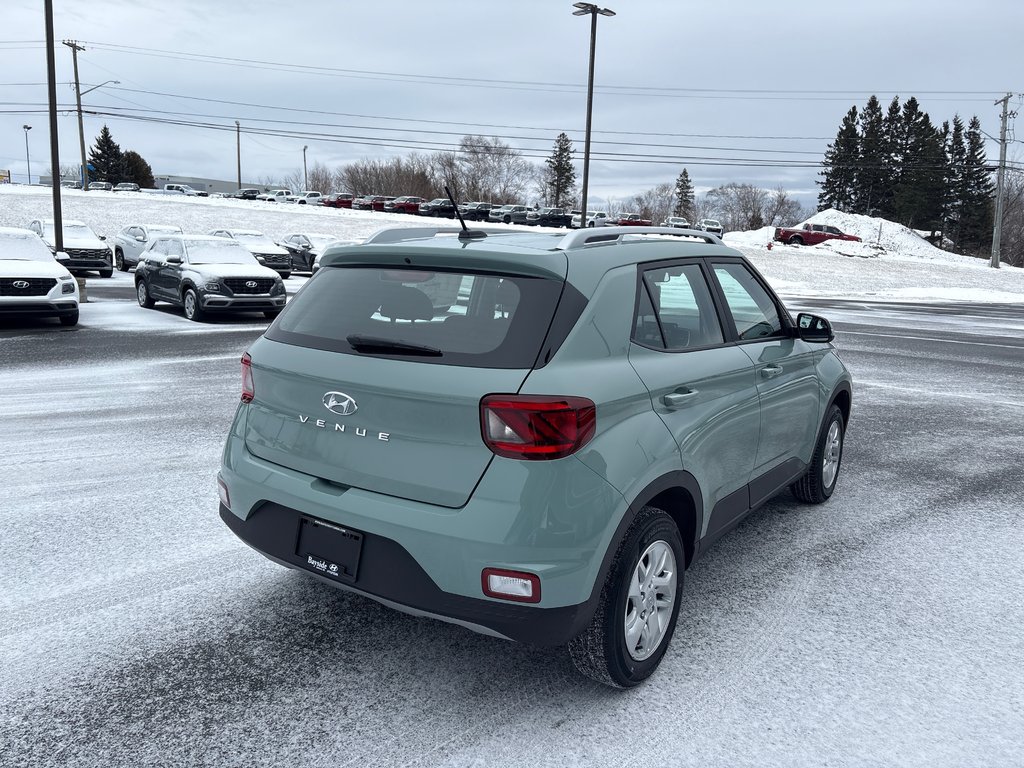 Hyundai Venue Preferred IVT 2026 à Bathurst, Nouveau-Brunswick - 4 - w1024h768px