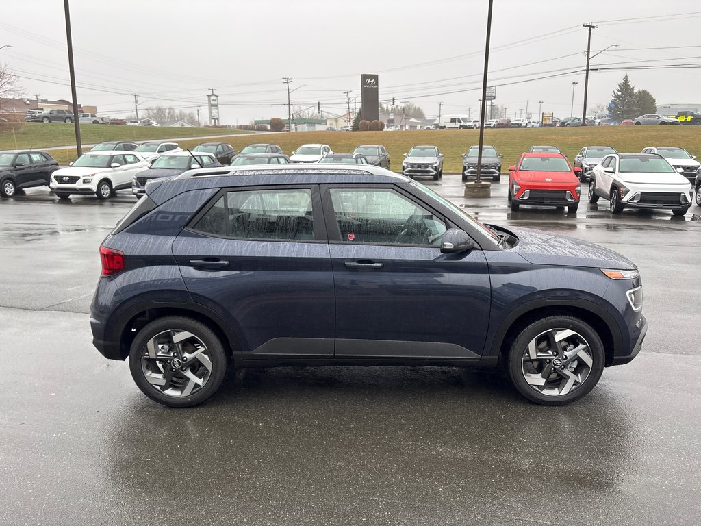 2026 Hyundai Venue Ultimate IVT w/Denim Interior in Bathurst, New Brunswick - 4 - w1024h768px
