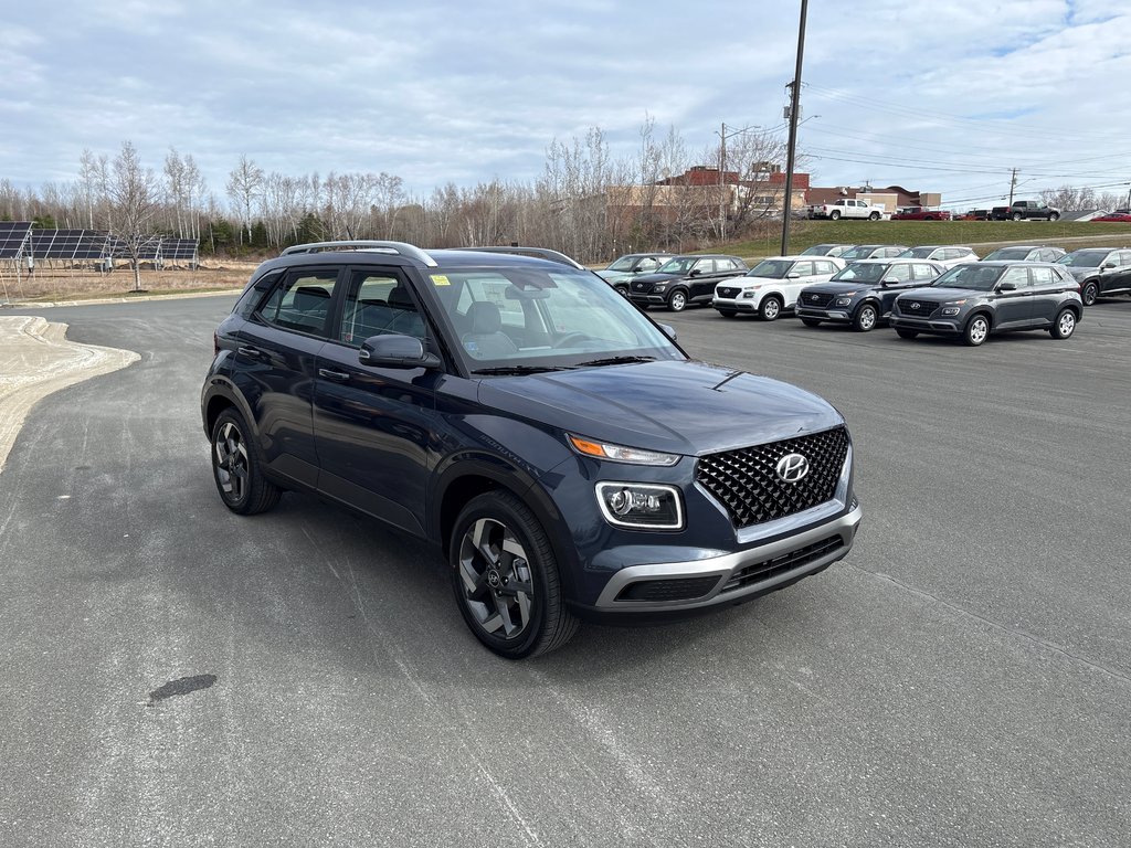 2026 Hyundai Venue Ultimate IVT w/Denim Interior in Bathurst, New Brunswick - 10 - w1024h768px
