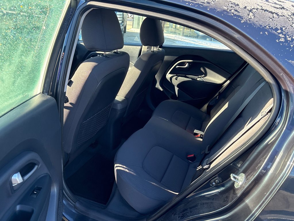 2017 Kia Rio in Bathurst, New Brunswick - 9 - w1024h768px