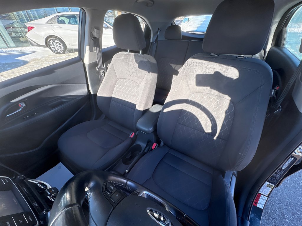2017 Kia Rio in Bathurst, New Brunswick - 14 - w1024h768px