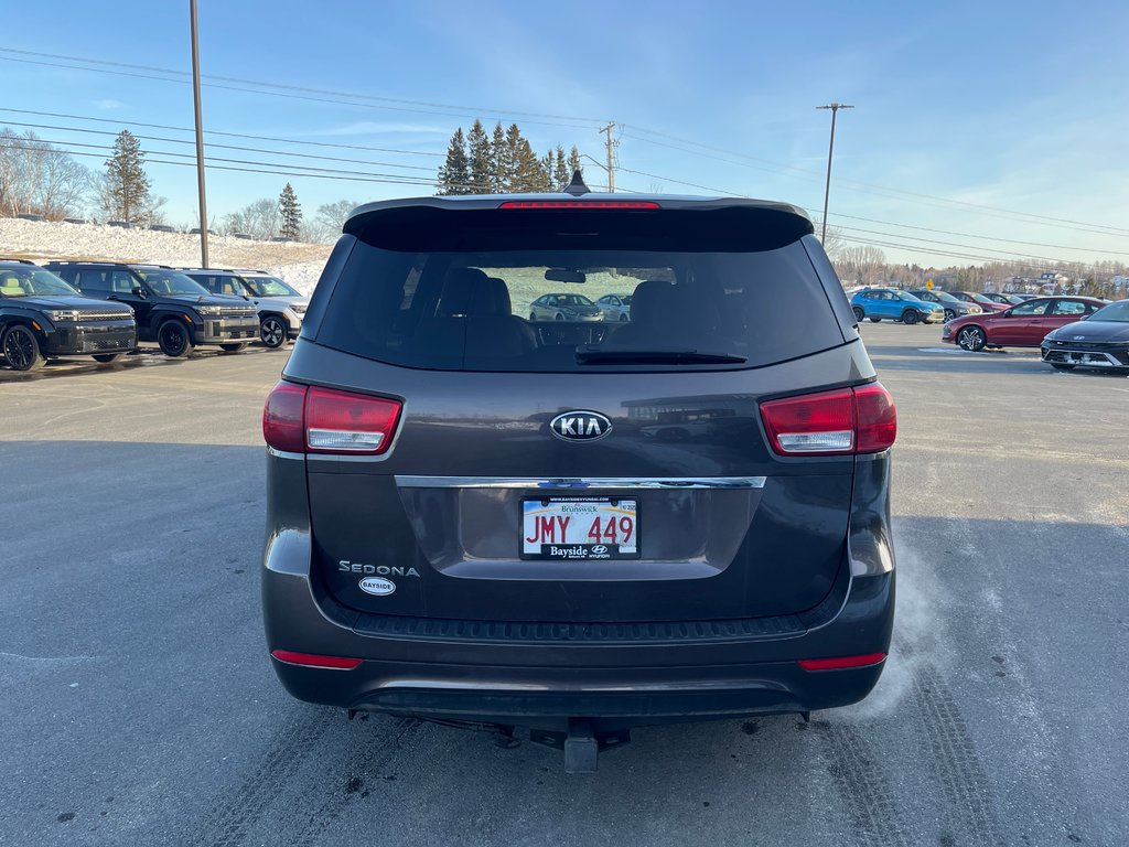 2016 Kia Sedona L in Bathurst, New Brunswick - 7 - w1024h768px